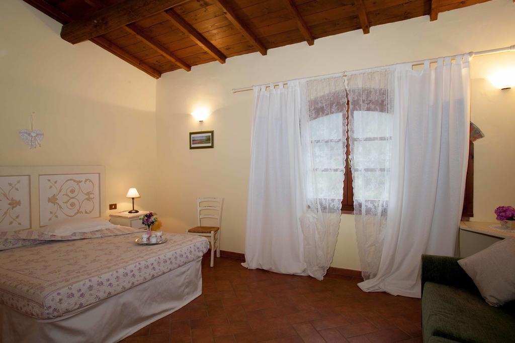 Agriturismo Le Buche Di Viesca Reggello Quarto foto